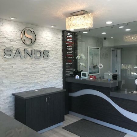 Sands Motel Ривърсайд Екстериор снимка