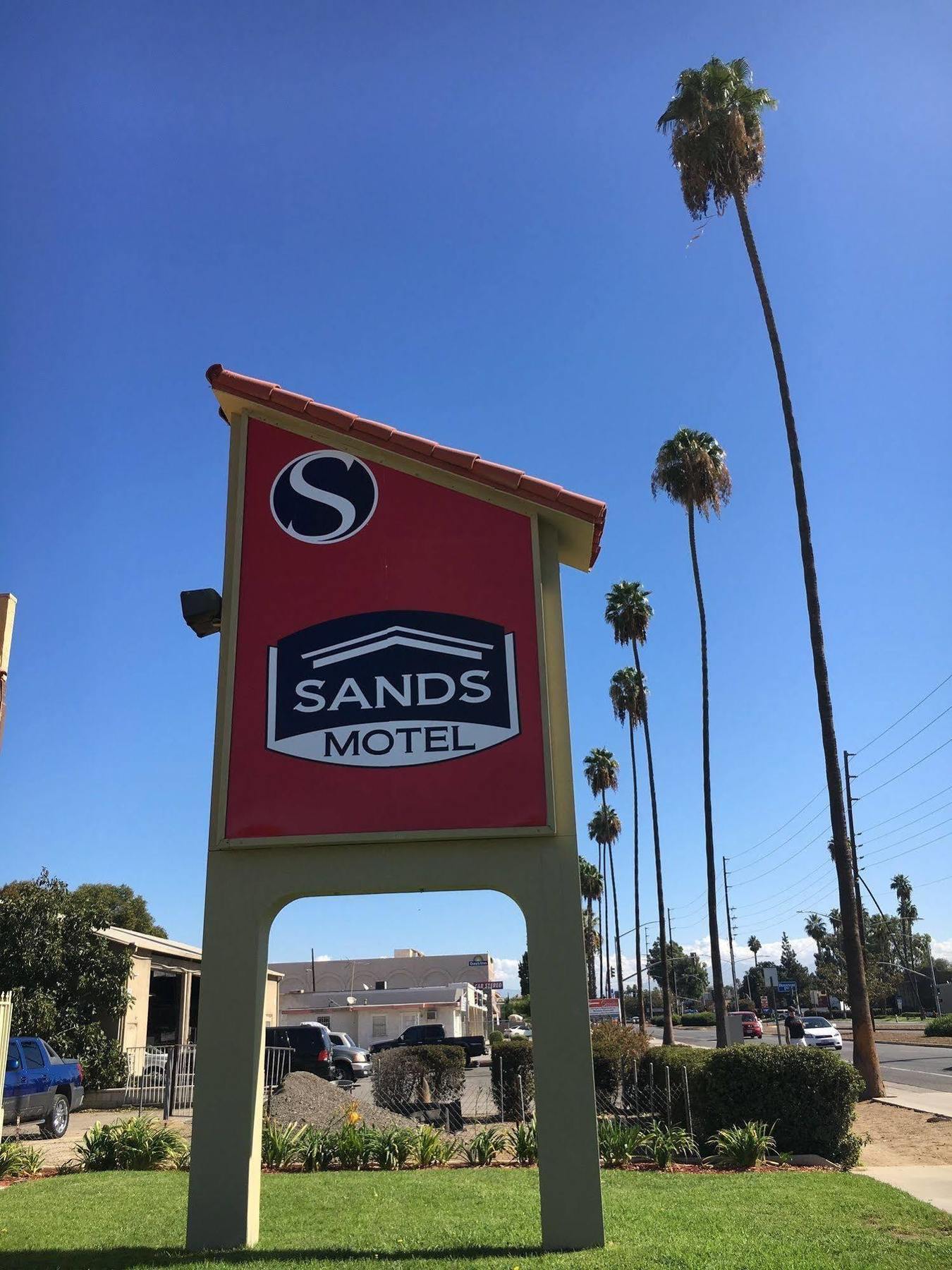 Sands Motel Ривърсайд Екстериор снимка