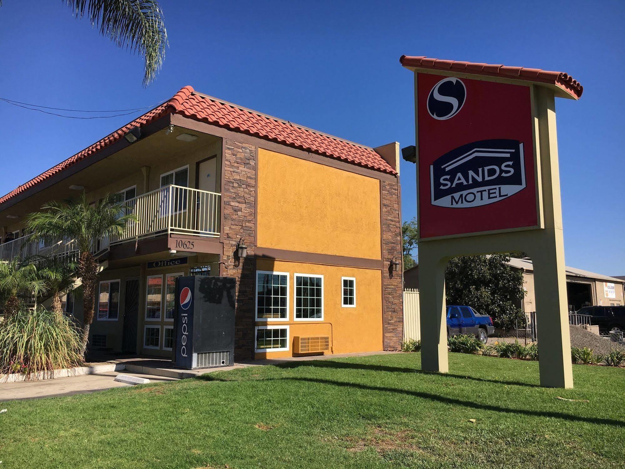Sands Motel Ривърсайд Екстериор снимка
