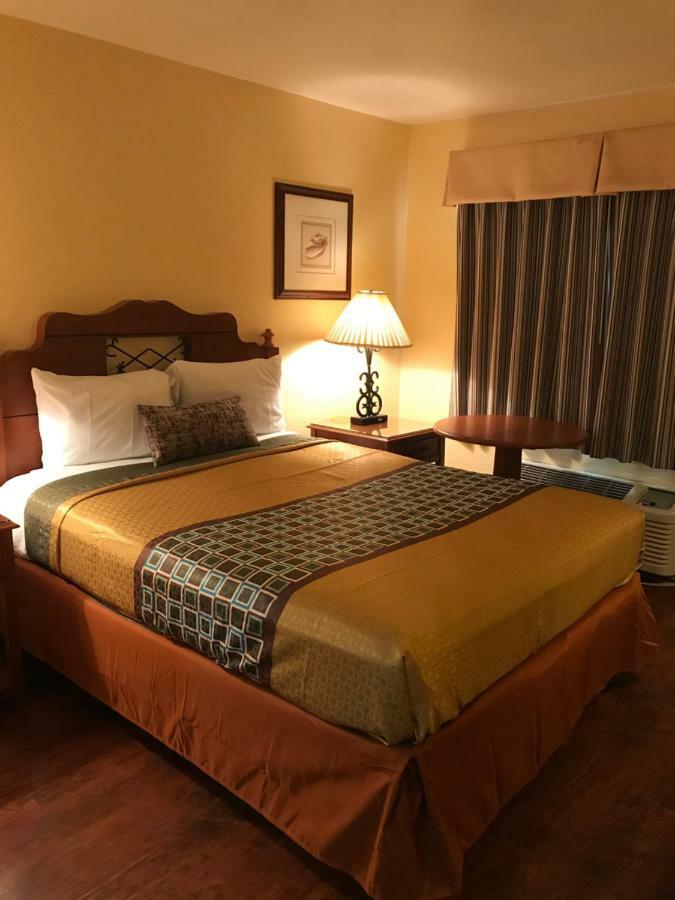 Sands Motel Ривърсайд Екстериор снимка