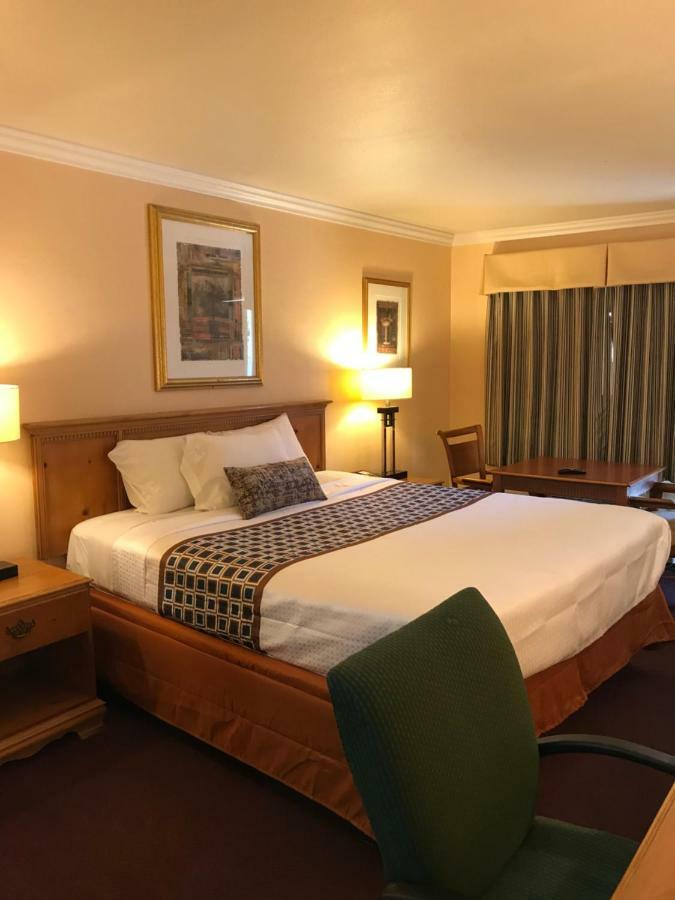 Sands Motel Ривърсайд Екстериор снимка